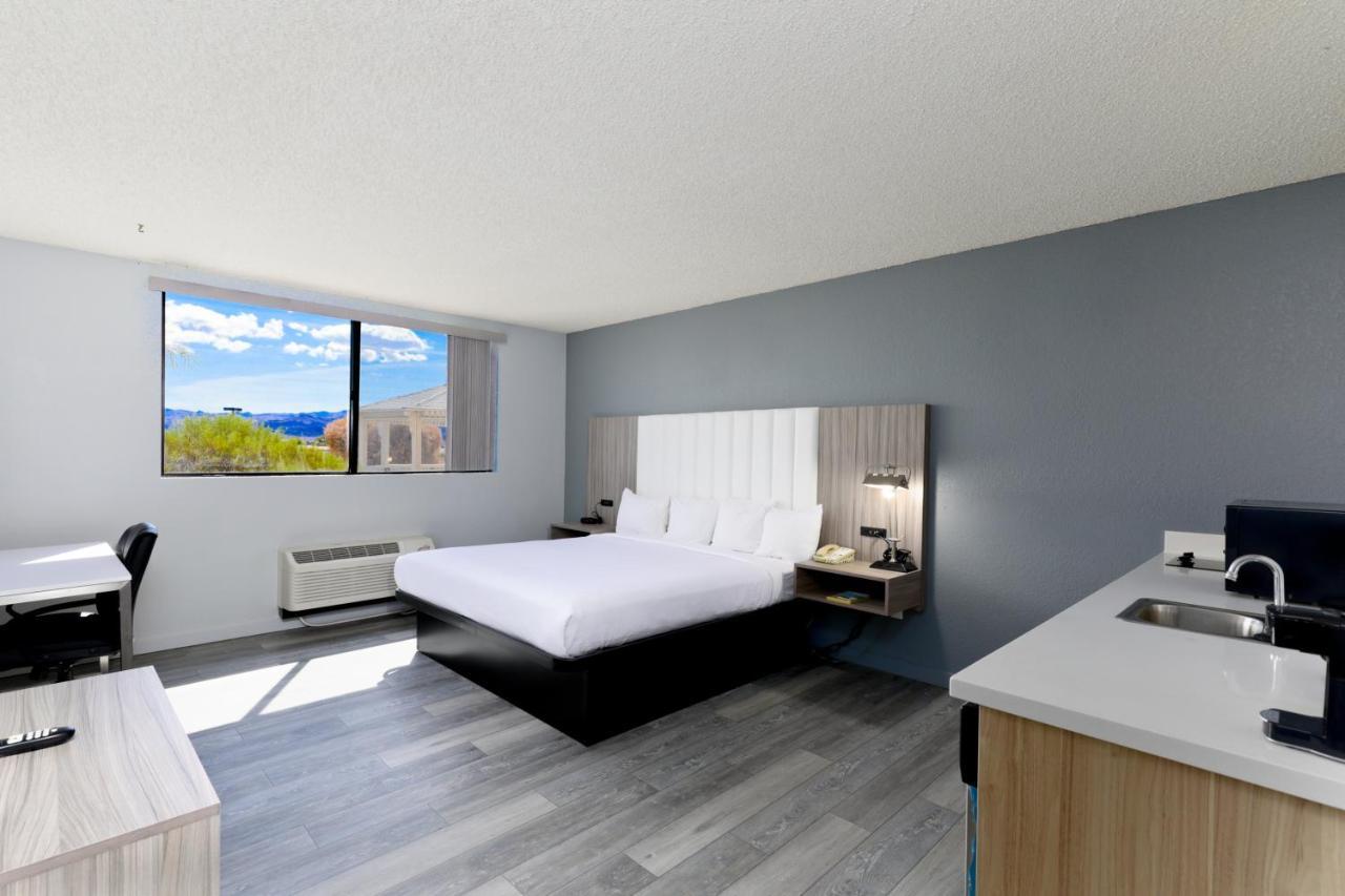 Studio 6 Suites Lake Havasu City Az Екстериор снимка