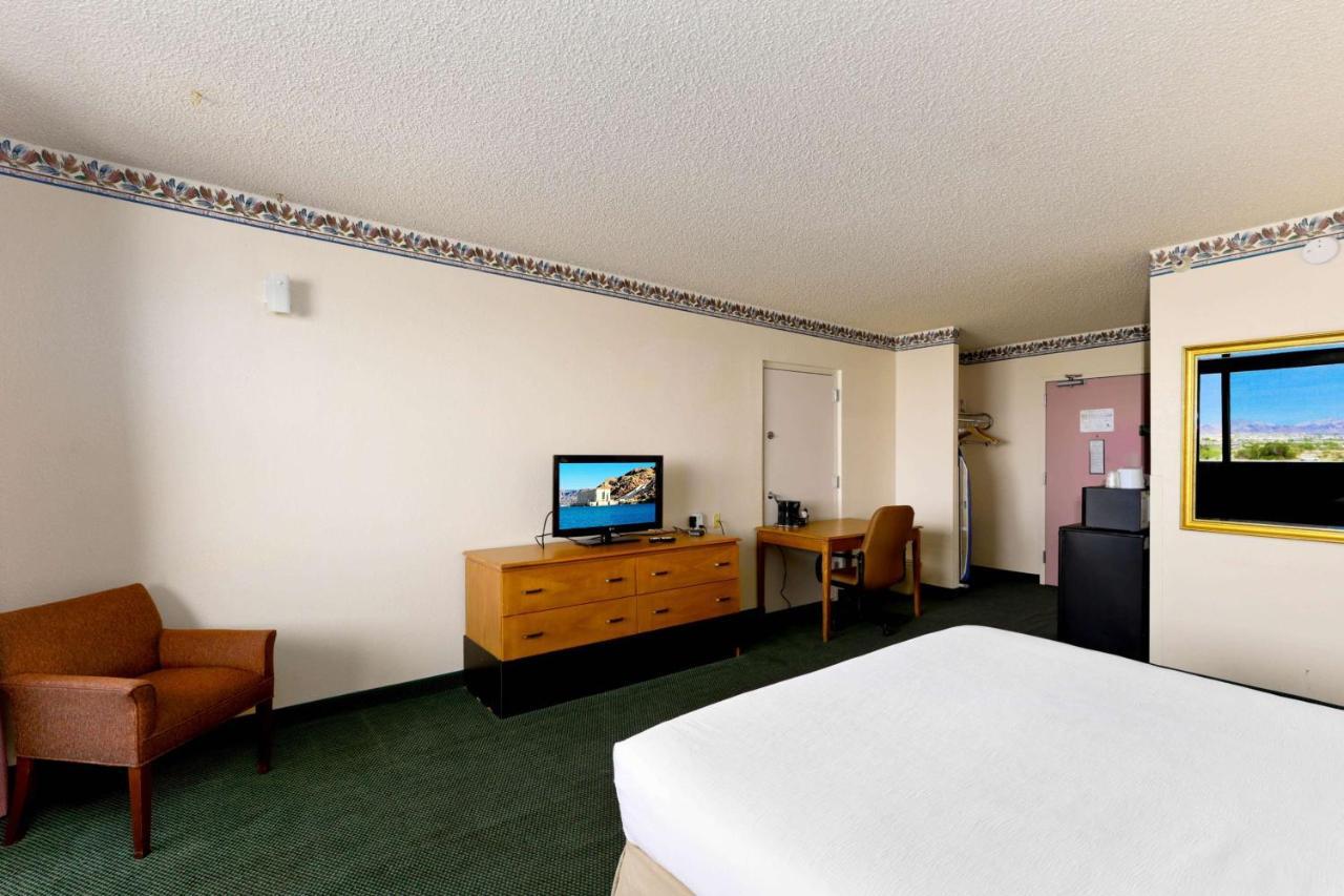 Studio 6 Suites Lake Havasu City Az Екстериор снимка