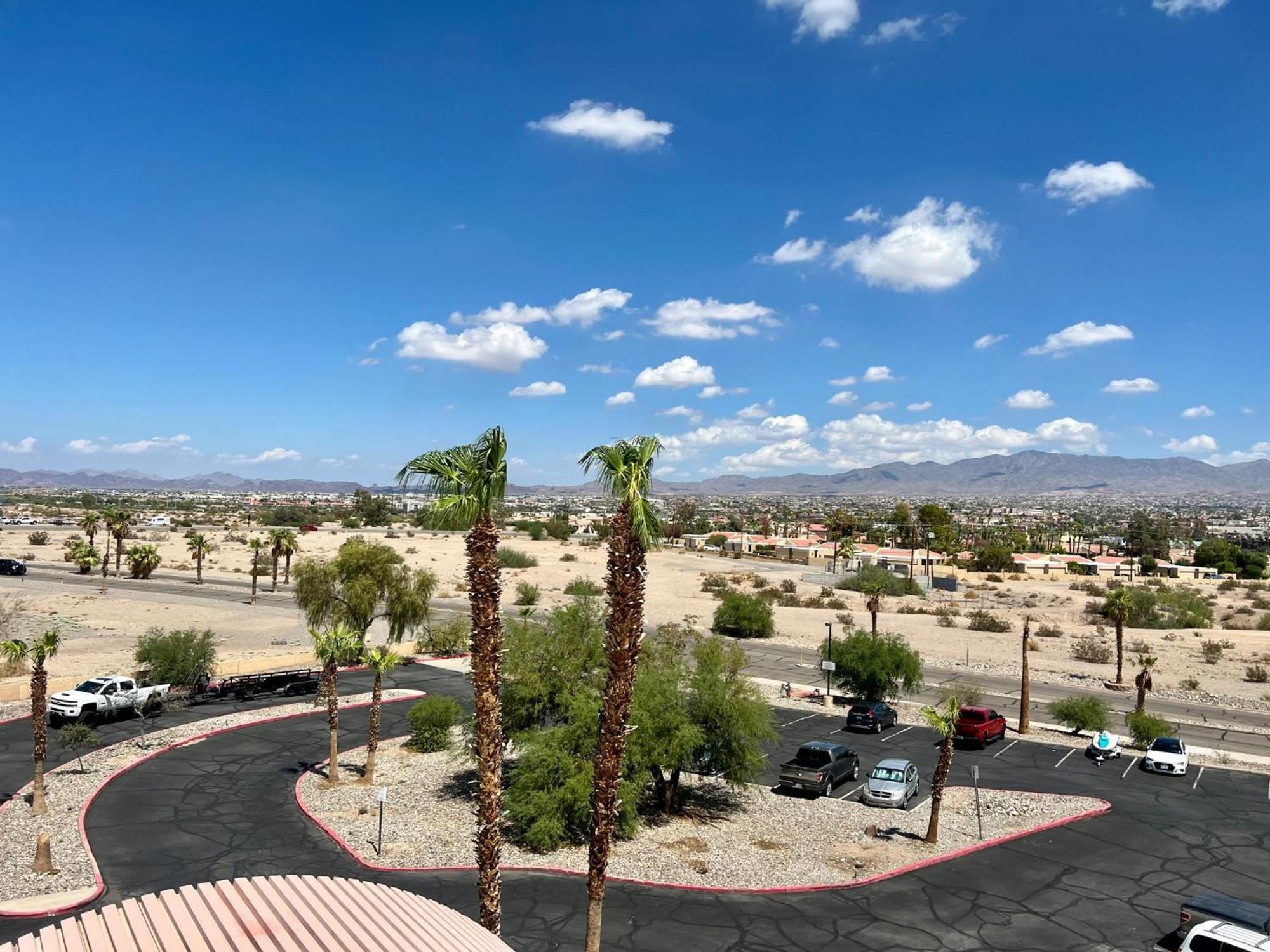 Studio 6 Suites Lake Havasu City Az Екстериор снимка
