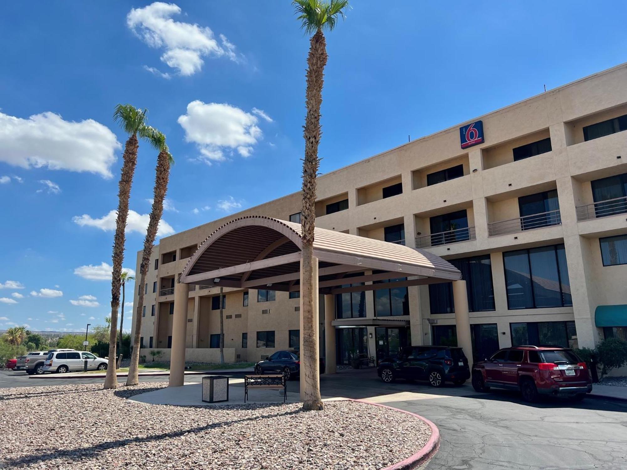 Studio 6 Suites Lake Havasu City Az Екстериор снимка