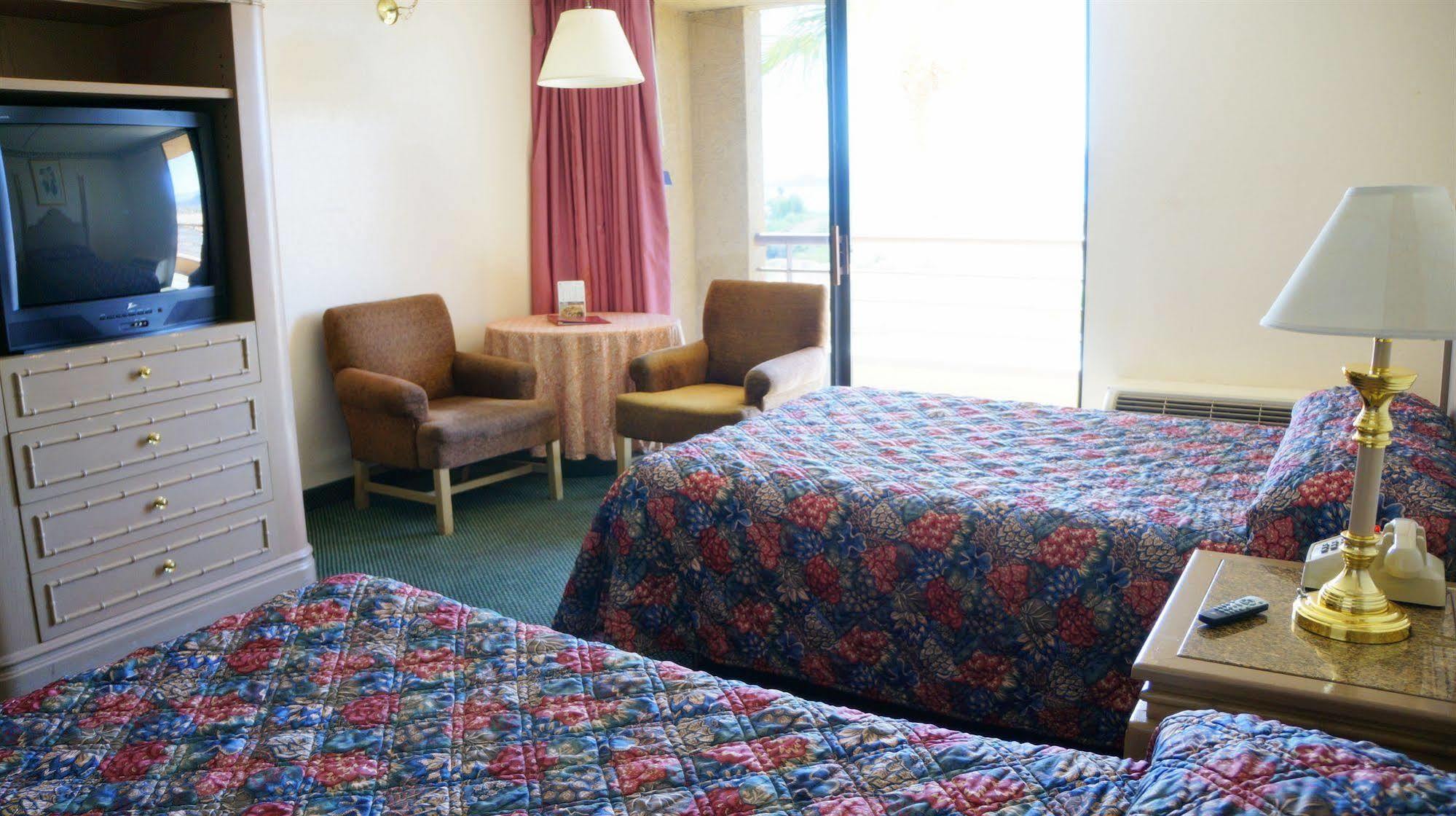 Studio 6 Suites Lake Havasu City Az Екстериор снимка